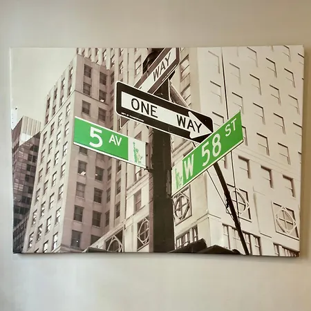 Magnolia, Centre De アパート