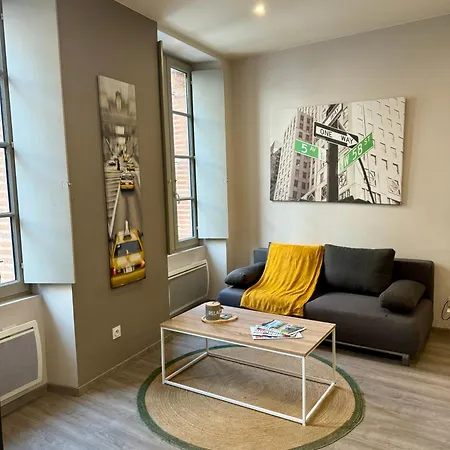 Magnolia, Centre De * モントーバン